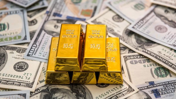 Güçlenen dolar, altın fiyatını zayıflattı