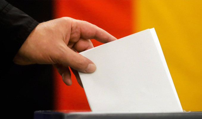 Almanya'daki seçimlerde oy pusulası krizi