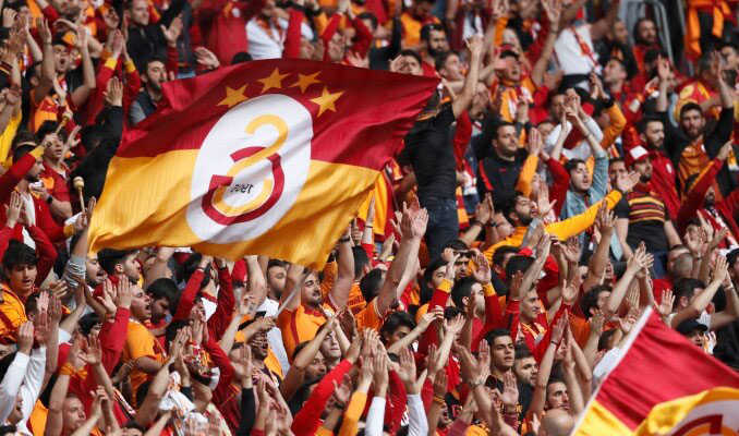 Galatasaray'da derbi öncesi sakatlık şoku!