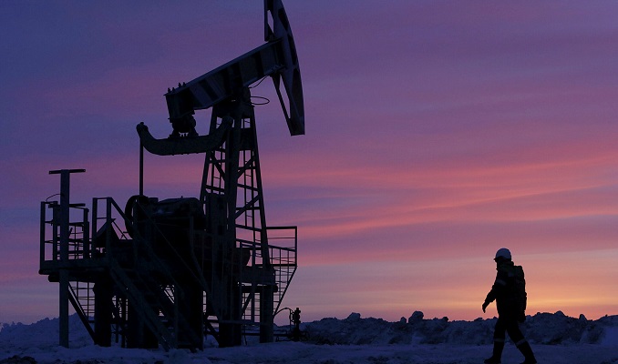 ABD bu yıla ilişkin petrol fiyatı tahminini yukarı yönlü revize etti