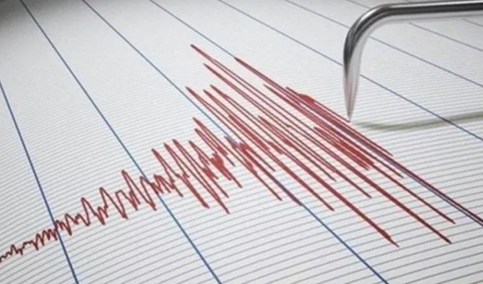 Ege Denizi'nde 5,3 büyüklüğünde deprem