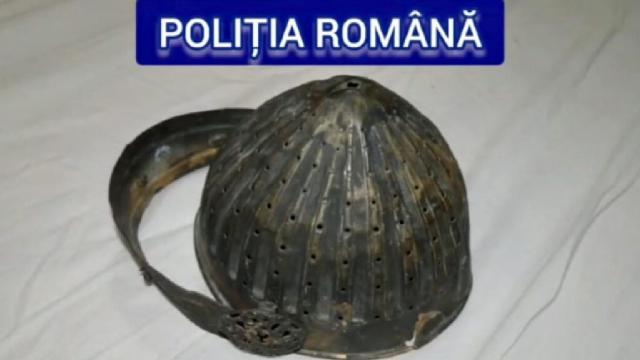 Romanya’da 300 yıllık Osmanlı askeri kaskı bulundu