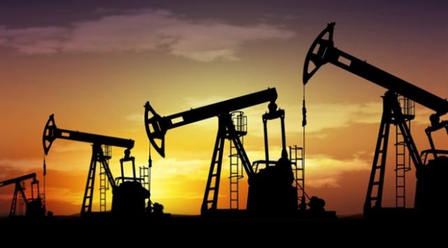 Küresel petrol üretimi ekimde arttı