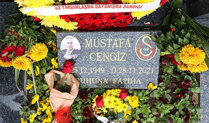  Mustafa Cengiz kabri başında anıldı