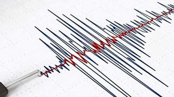 Antalya, 3,3 büyüklüğünde depremle sarsıldı