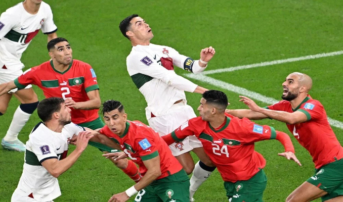 Fas, Portekiz'i yıktı, Ronaldo gözyaşlarına boğuldu