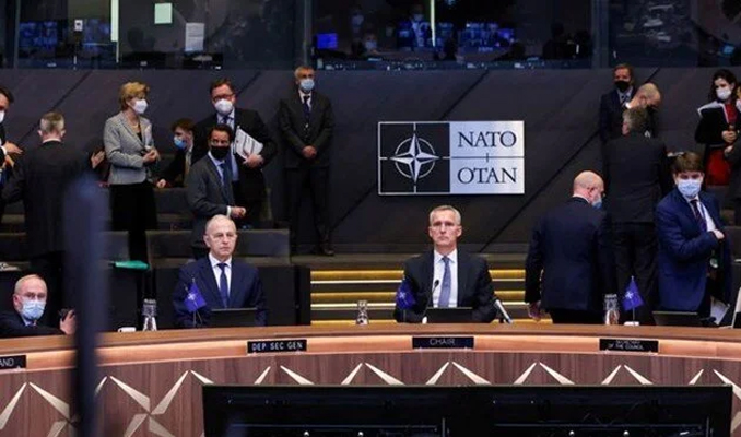 NATO Ukrayna'ya hava savunma sistemi dahil daha fazla silah verecek