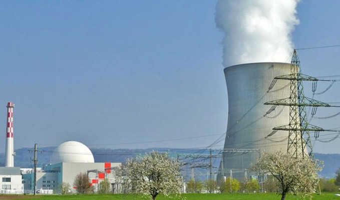 Belçika, nükleer santrallerini kapatmayacak