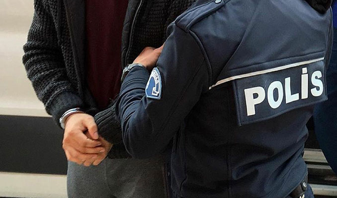 Ehliyet sınavlarında kopya düzeneği: 35 kişiye gözaltı