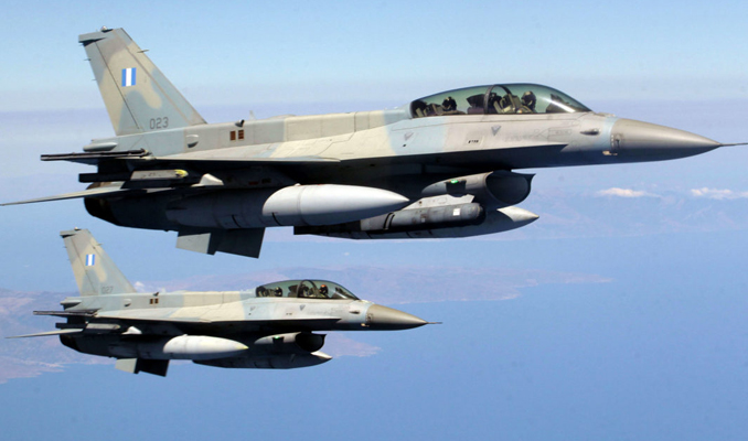 Yunanistan'a ait F16'lar Türk hava sahasını ihlal etti