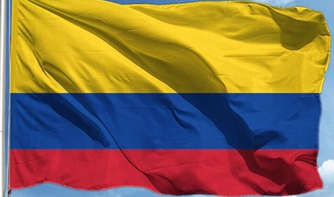 Kolombiya'da iki kanaat önderi silahlı saldırıda hayatını kaybetti