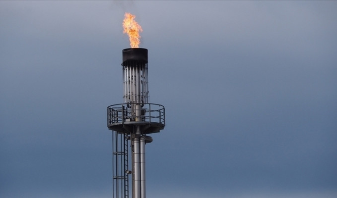 Rusya'nın Avrupa'ya gaz arzını azaltacağını duyurmasıyla fiyatlar yükseldi