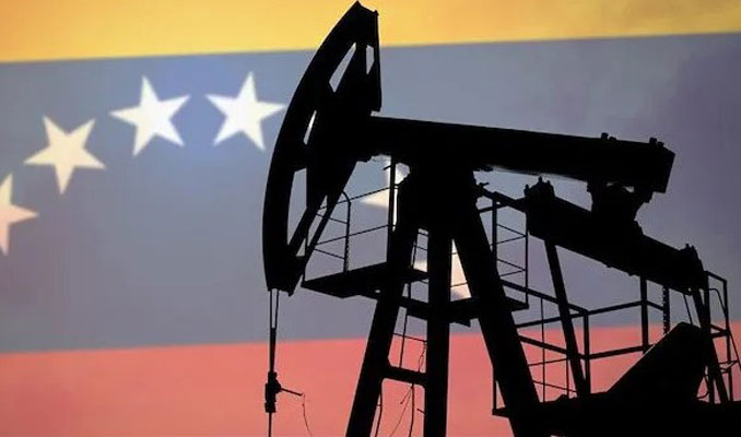 Rus petrolüne alternatif Venezuela petrolü