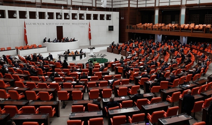 AK Parti ve HDP, TBMM'deki olağanüstü toplantıya katılmayacak
