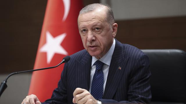 Erdoğan: Kurbanlarımızın kurtuluşa vesile olmasını diliyorum