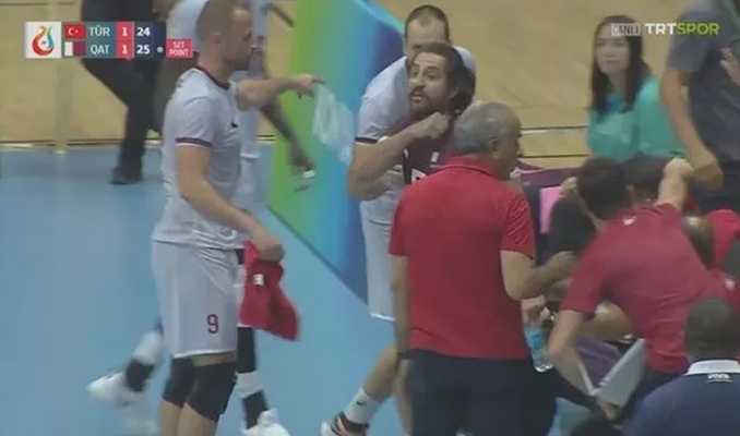 Katarlı sporcudan Türk voleybolculara 'kafa kesme' tehdidi!