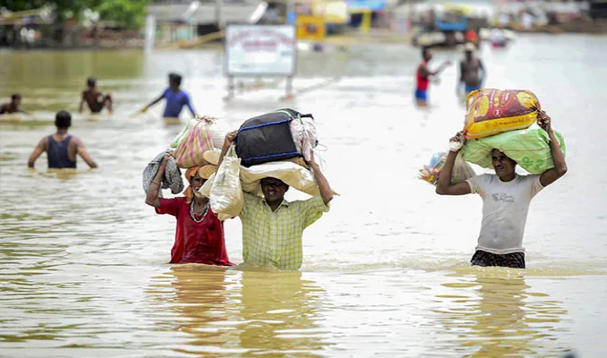 Hindistan'da sel: 22 ölü, 8 kayıp