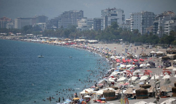 Meteoroloji'den uyarı: Karadeniz'de sağanak diğer bölgelerde sıcak etkili