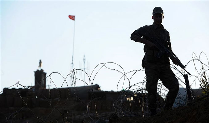 Bakan Soylu: Elazığ'da 2 terörist teslim oldu
