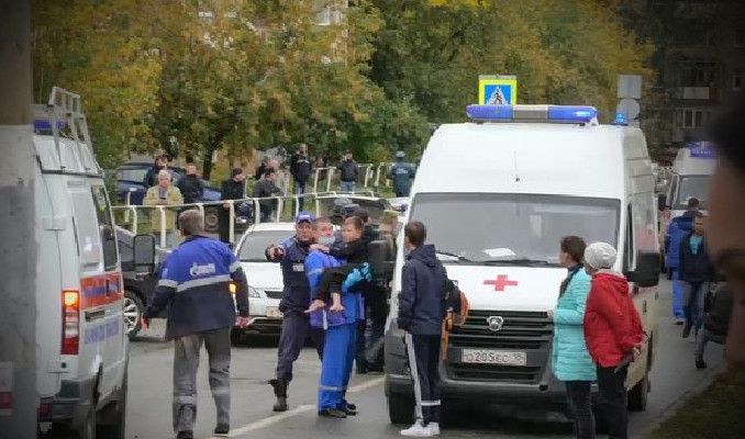 Rusya'da okula silahlı saldırı: Ölü sayısı artıyor!