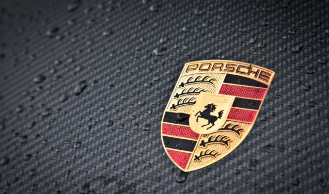 Porsche hisseleri dalgalı başladı