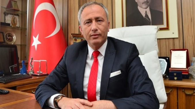 Gökçeada Belediye Başkanı Ünal Çetin için gözaltı kararı