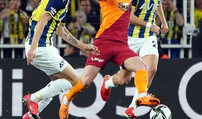 Fenerbahçe-Galatasaray derbisinde kimler VAR?