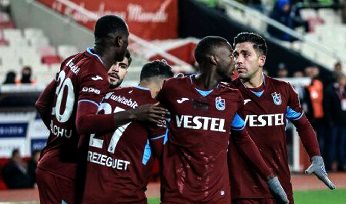 Trabzonspor'a 6 gollü maçtan 1 puan