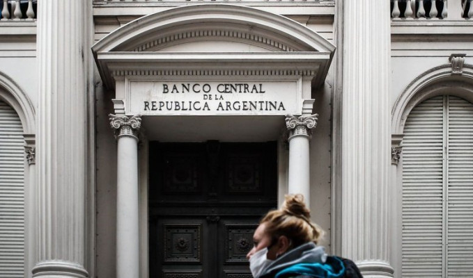 Arjantin Merkez Bankası'ndan bin baz puanlık faiz artışı