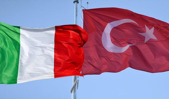 Türk gemisine İtalyan müdahalesi: Kaçak krizi!