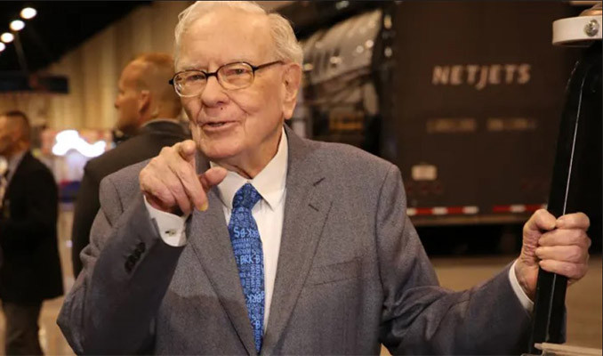 Buffett’ın dev nakit birikimi yatırımcılara ne anlatıyor?