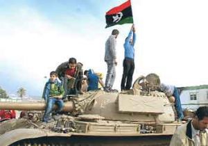 Libya polisini biz giydireceğiz