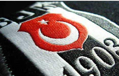 Beşiktaş demir paralarını futbolculara dağıttı
