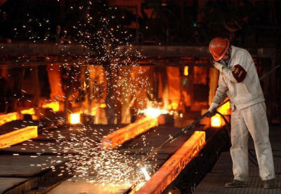 Çin'in talep düşüklüğü metalleri düşürdü