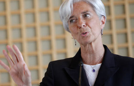Lagarde: Vergi ödemeyi kim sever ki?