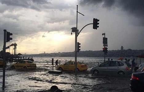 Flaş! İstanbul'a fırtına geliyor