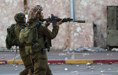 İsrail ateşkese saatler kala yine vurdu