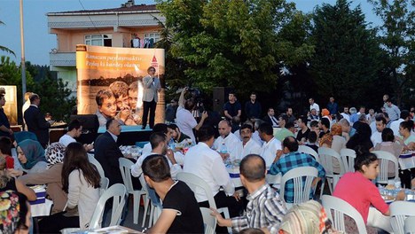 Demircan'ın iftarında DHKP-C gösterisi