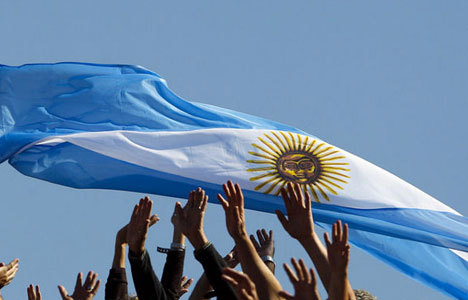 Arjantin büyümeye geçti