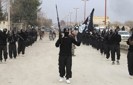 IŞİD petrolü yönetecek kişiyi arıyor