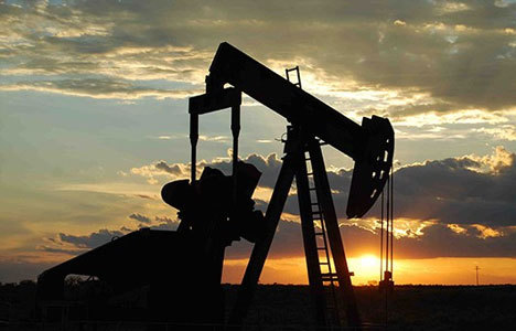 Petrol OPEC öncesi yatay seyrediyor