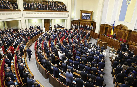 Ukrayna'da yeni hükümet kuruldu