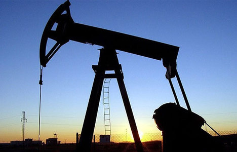 Suudi Arabistan petrol fiyatlarını artırdı
