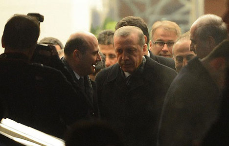 Erdoğan Türkiye'ye döndü