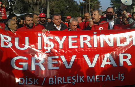 Metalciler 'greve devam' dedi