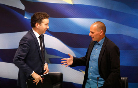 Yunanistan kurtarma programını 6 ay uzatacak