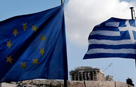 Yunanistan bütçe açığının para ile ilgisi yok