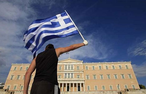 Yunanistan'a uyarı geldi