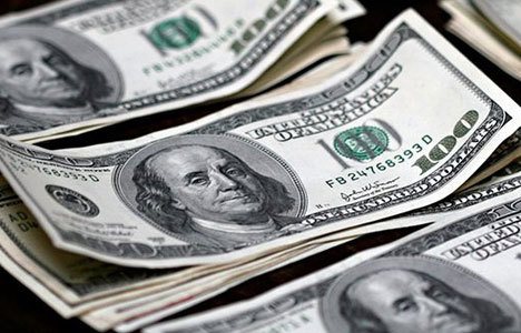 Dolar Yemen ve Moody's'le yükselişe geçti