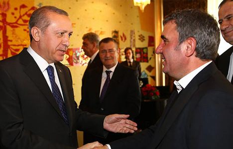 Erdoğan, Hagi ile görüştü